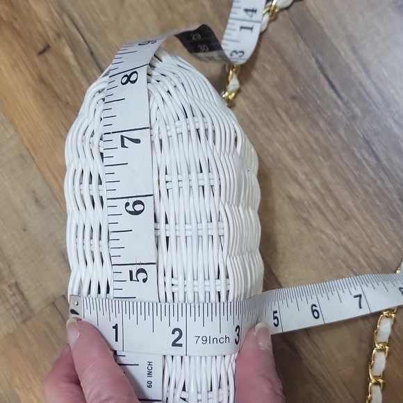 White Wicker Type Woven Clutch with White Woven Goldtone Crossbody Chain - Picture 5 of 16